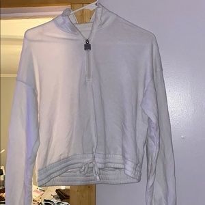 Quarter zipped jacket